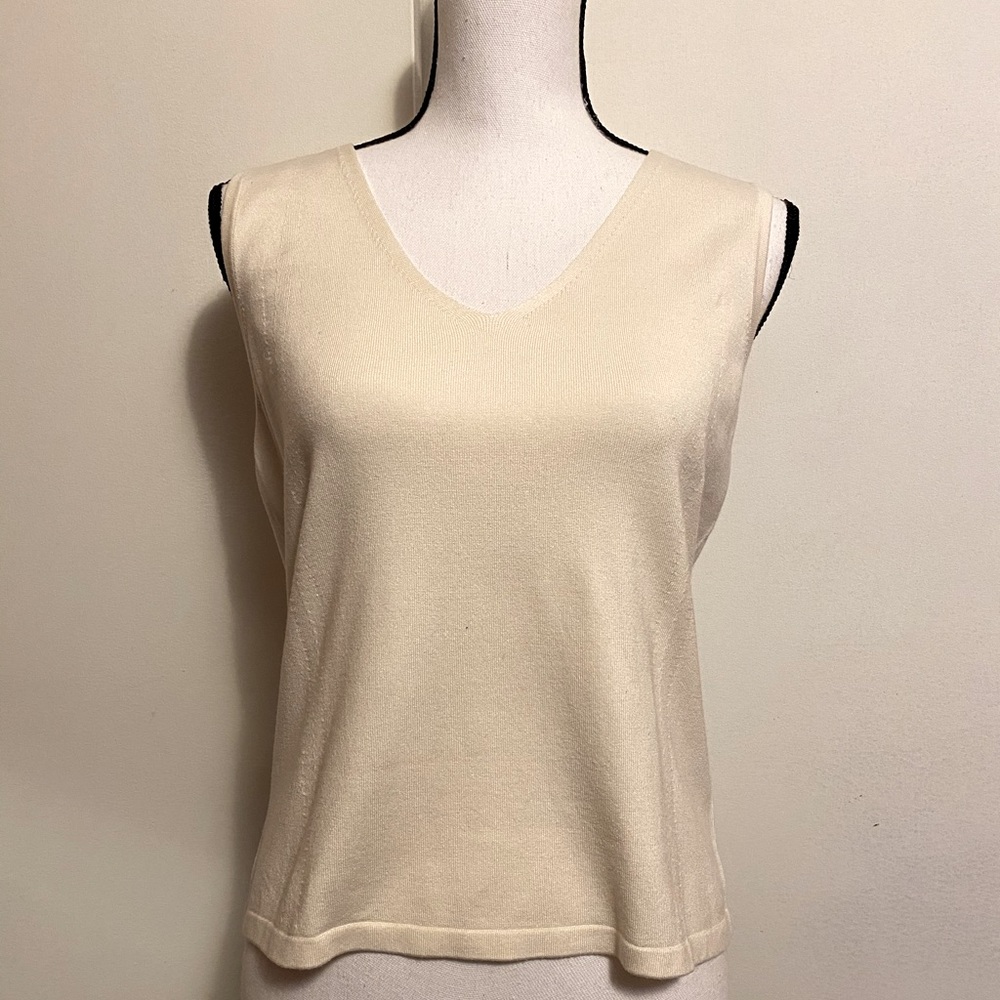 New! Talbots classic blend top